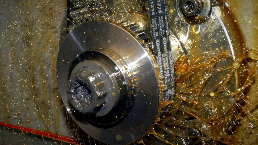 Příklad použití &ndash; řemen pracující v&nbsp;olejové lázni při náročném průmyslovém provozu