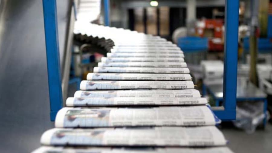 Tiskařská linka s&nbsp;dlouhými dopravními drahami hotových výtisků